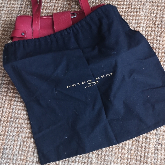 3 for $30 Peter Kent red leather bag - Picture 2 of 16